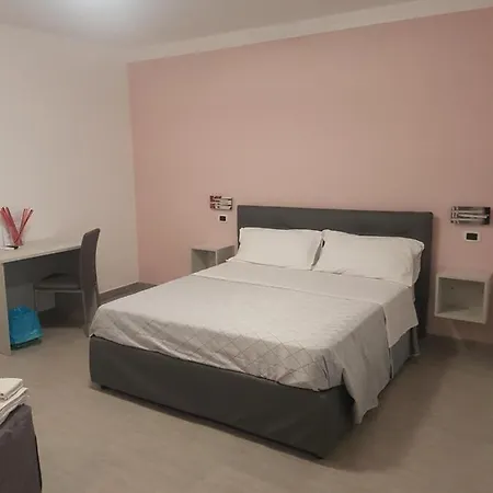 Alojamento de Acomodação e Pequeno-almoço Alba De Mar Roseto Capo Spulico