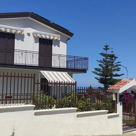 לינה וארוחת בוקר Alba De Mar רוזטו קאפו ספוליקו