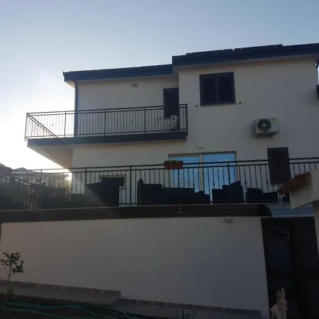 Alba De Mar Bed & Breakfast