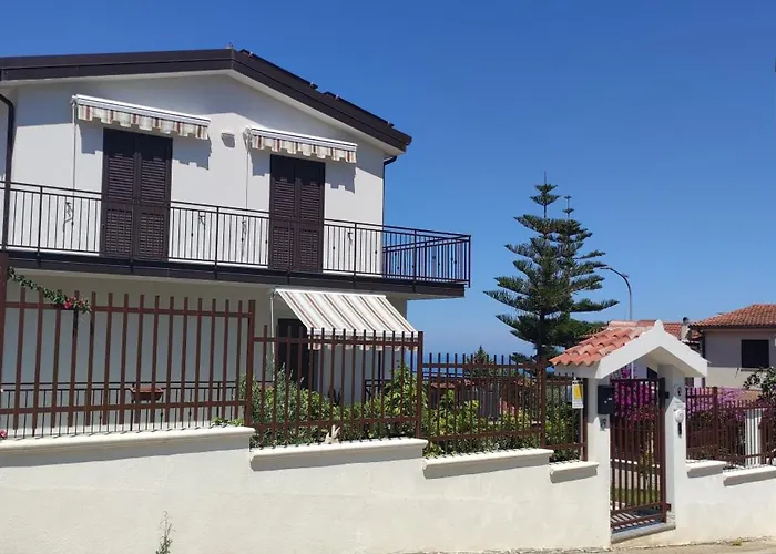 לינה וארוחת בוקר Alba De Mar רוזטו קאפו ספוליקו